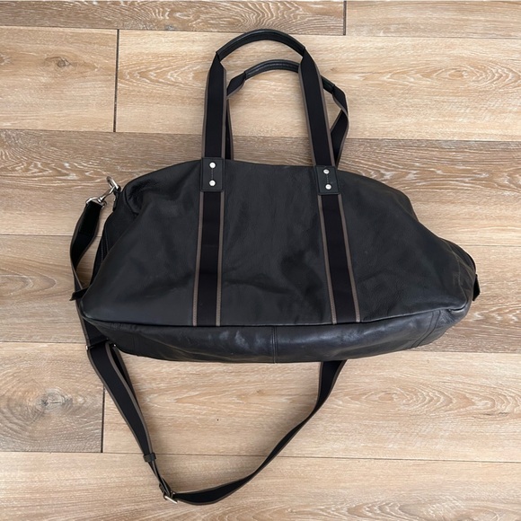 Coach Heritage Web Leather Duffle F70561 – Black Leather Weekender - Picture 4 of 10